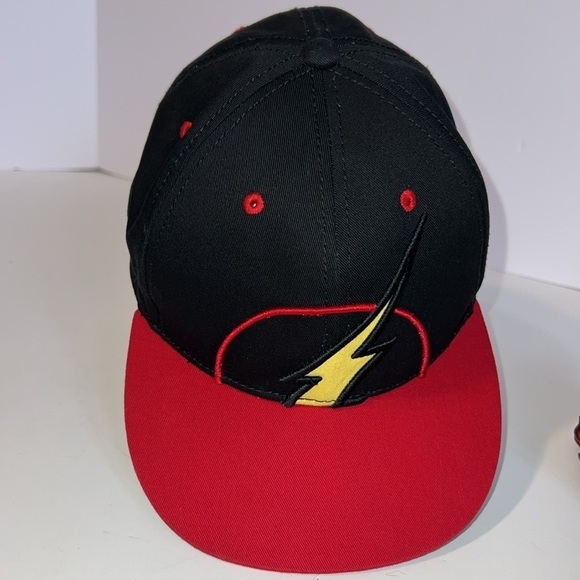 DC Comics Vintage Unisex Flash Cap O/S - Picture 1 of 13
